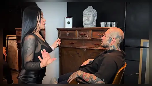 Я трахаю парикмахерку, а её сводная сестра — парикмахер