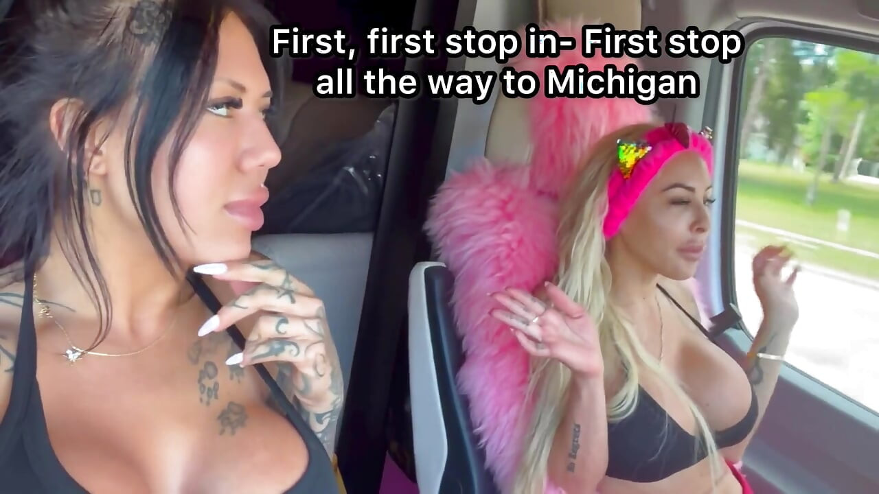 Lacey & Danae Fucking Random Guy in the Car