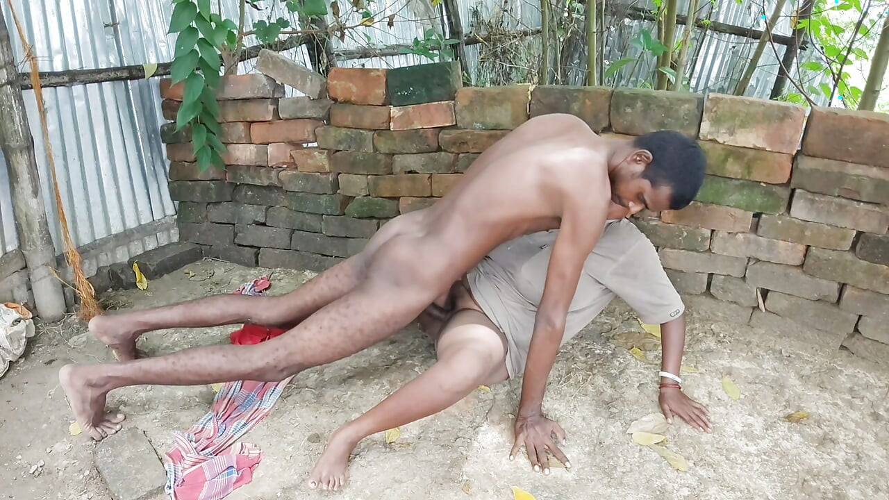 Pados ki bhabhi ki outdoor chudai