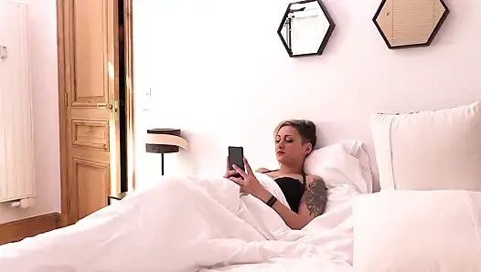 MILf kurzhaarige und tätowiert hart geritten 6666 2