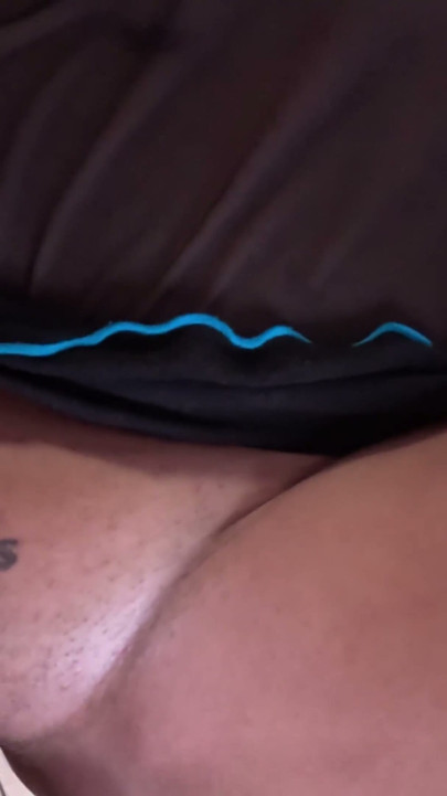 À tour de rôle, je baise ma copine et Scarlett la poupée sexuelle - tantaly | Clip 2