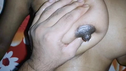 Üvey kız kardeş ve üvey erkek kardeş ev yapımı video.