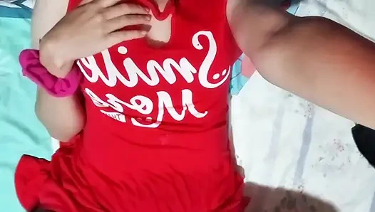 The Porn Actress Makes a Video Call with a Fan From Colombia