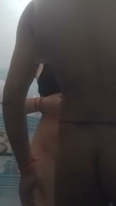 Videos sexys y hermosos de chica india | Clip 1