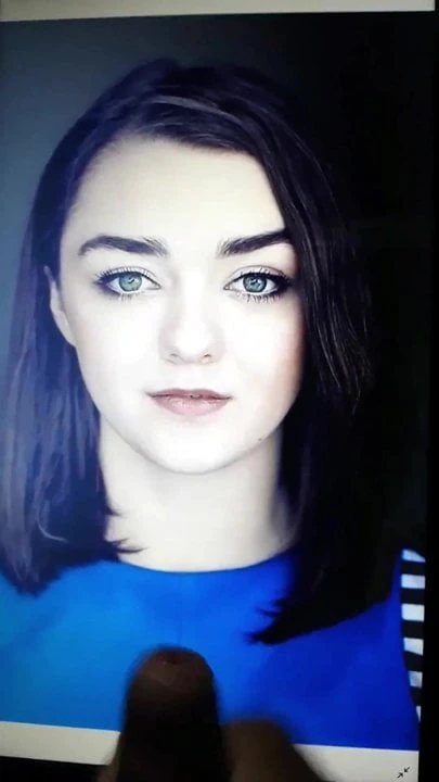 Maisie williams cum cống # 1