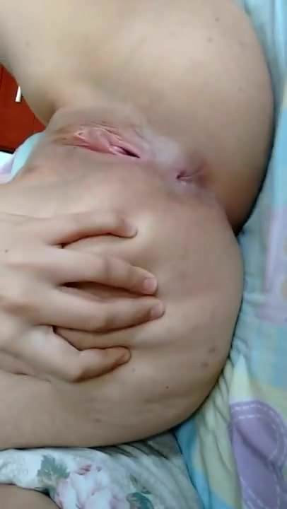 Redhead masturbating