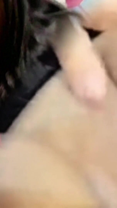 Colombian cam babe is an anal professional | Clip 1