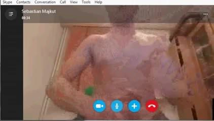 Sebastian Majkut on cam MASTURBATING