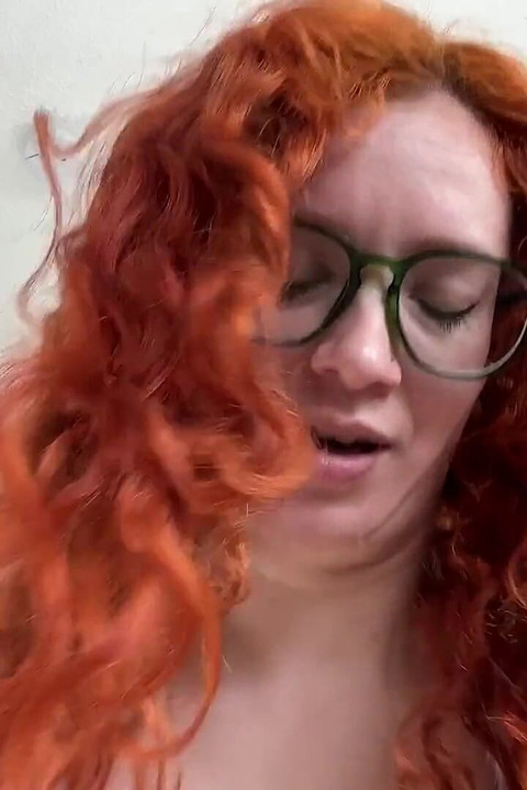 Futa pegging: Pritisnuta i ponižena sph