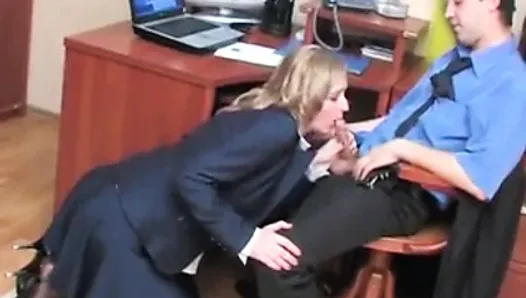 Mature Secretary gets her ass fucked