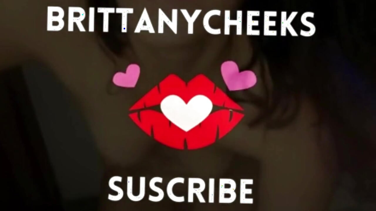 I discover my stepsister doing porn