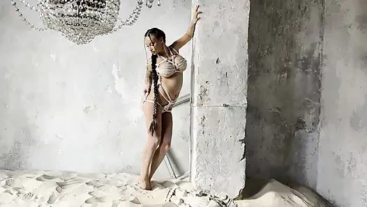 Monika Fox, Шибари в Песке