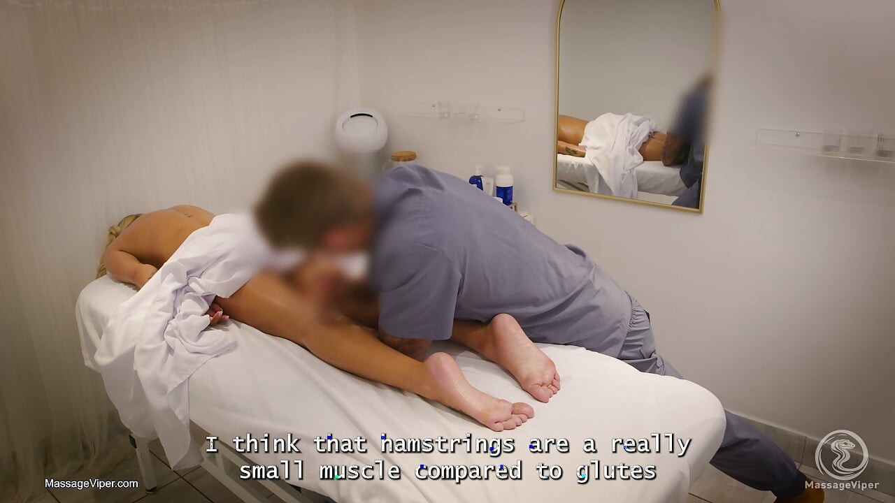 Blonde fitness model fucking her massage therapist