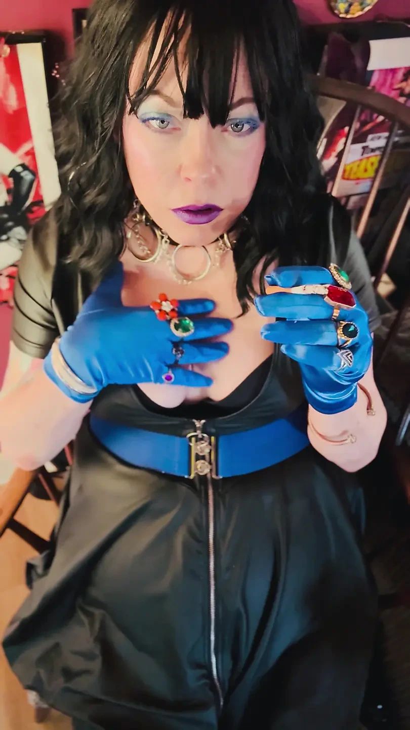 Tina's In Her Satin Gloves Again! Smoking A Cork Cigarette With Dangles, Snap Inhales & Drifting Smoke