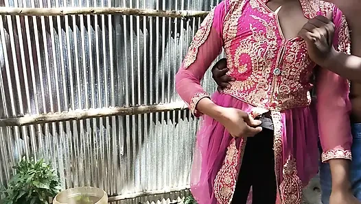 Video rekaman seks gadis desa india dientot habis-habisan sama pacarnya di luar ruangan