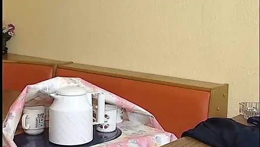 Blonde reife schlampe bekommt ihre muschi gepflügt