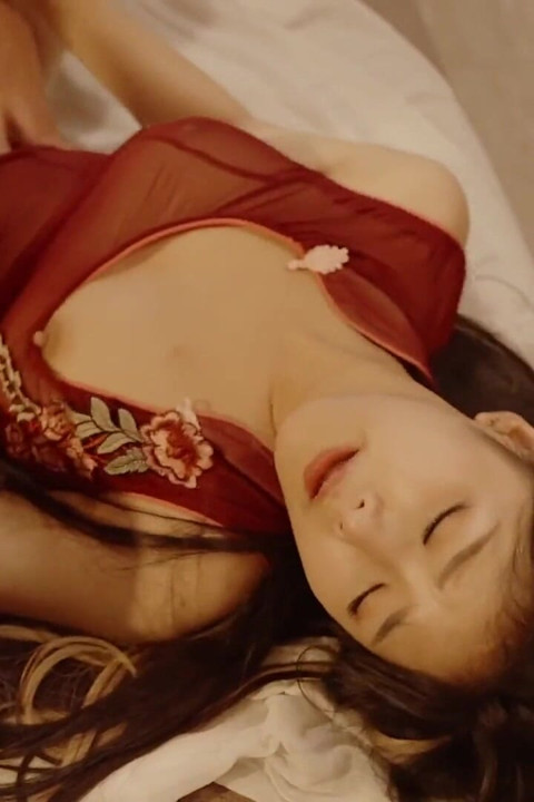 Sex with a Busty Beauty in Cheongsam