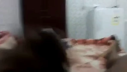 Dik askeri arkadaş boşalmak için bana