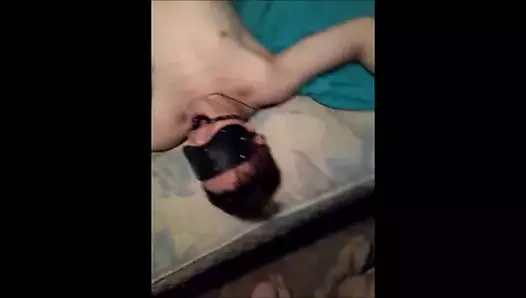 Argentinian porn video – Fucking & sucking in bondage
