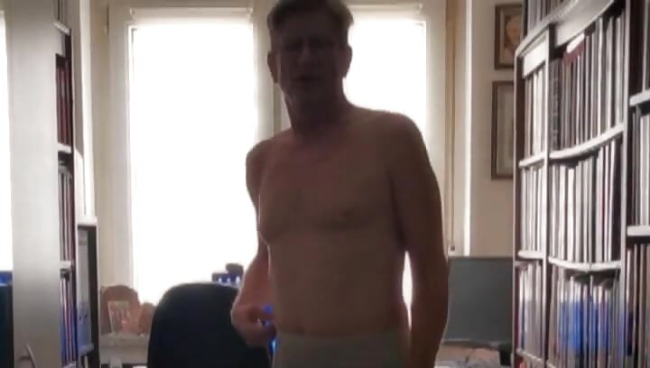 he lost his towel
