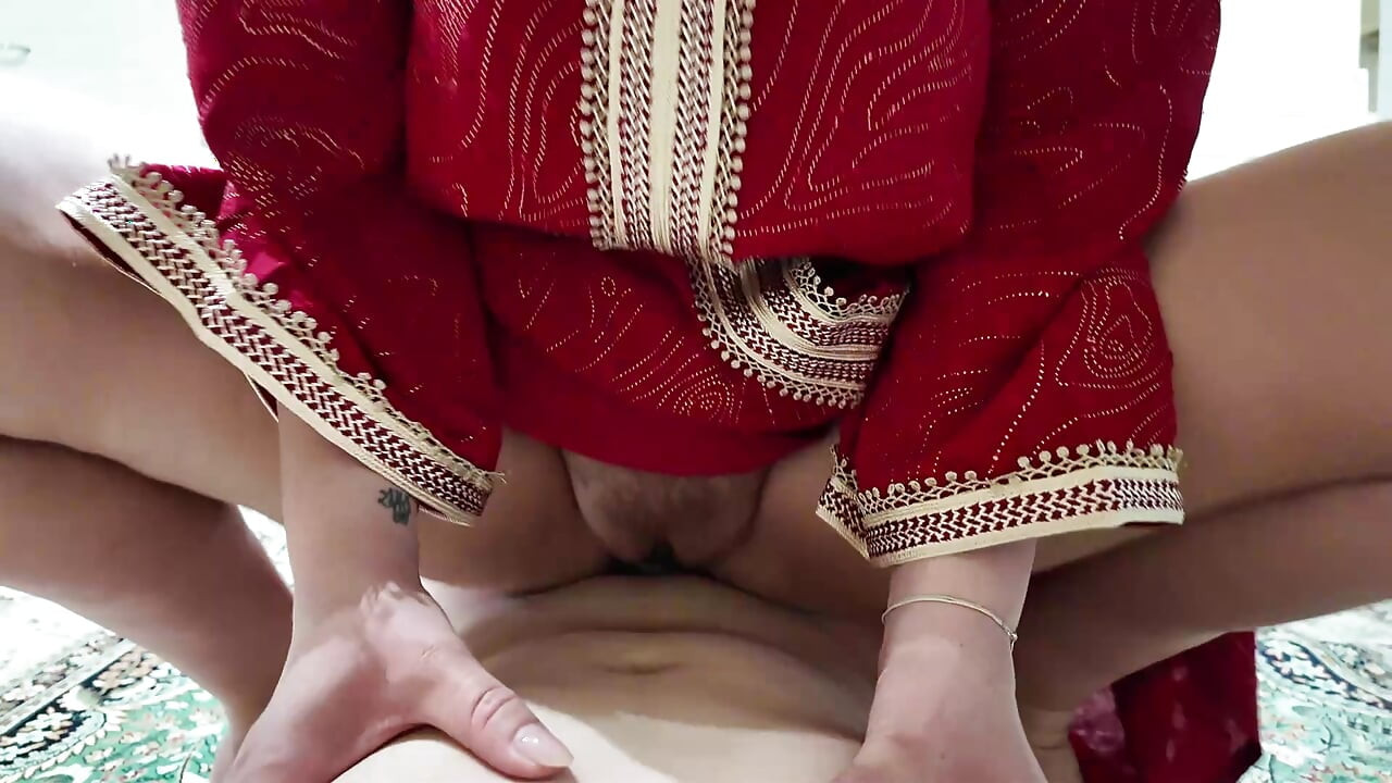 Turkish XXX Sex With Beautiful MILF