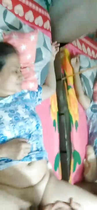 Ella es una gran esposa puta