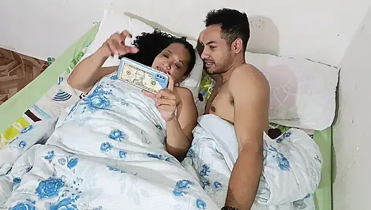 Seks hardcore dengan pantat tetanggaku saat suaminya bekerja