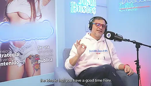 Nymphomanin Gigidamessco Schreit Vor Vergnügen: Ihre Muschi Von Der Fickmaschine Getränkt