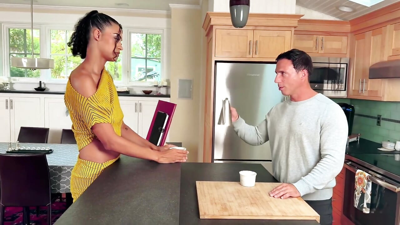 Natasha Carter ile Büyüme Sütü