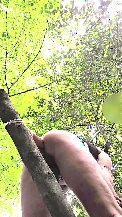 Kurvasta Sissy na odmorištu A45 čeka tvoj kurac