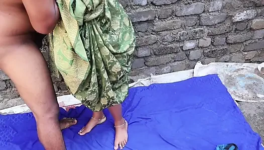 Üvey erkek kardeş seks oyunu oynuyor 19 yaşındaki kız