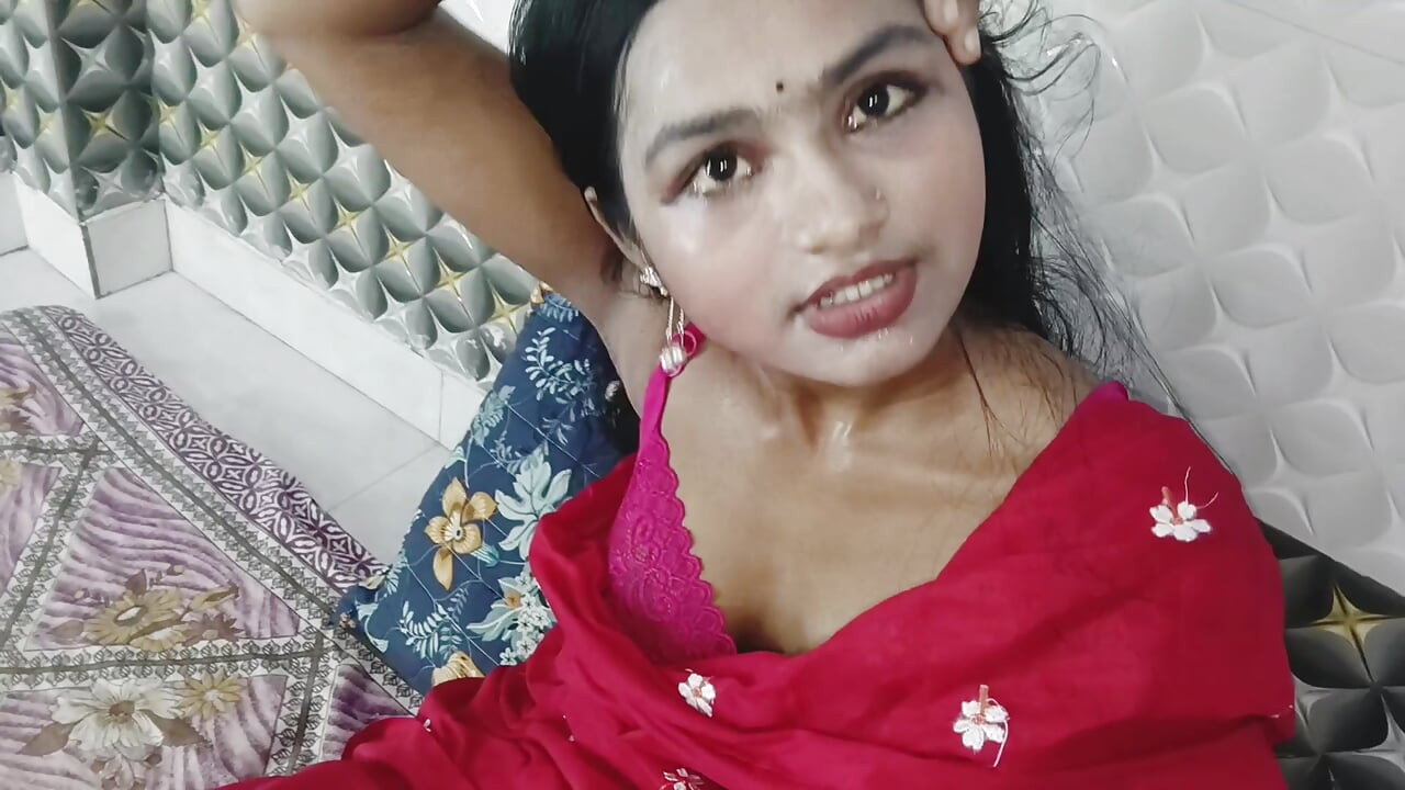 Desi Stepsister-in-law Comes to Stepbrother-in-law House for Secret Fun
