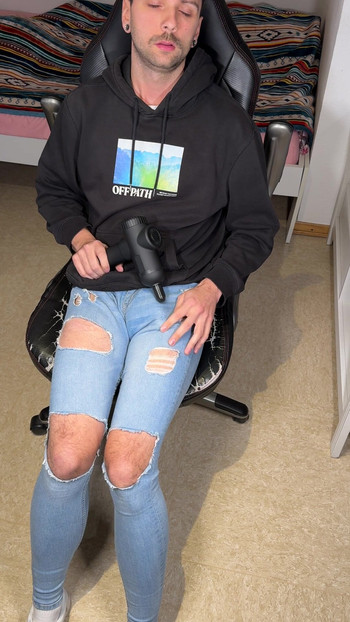 Sviđa mi se kako su moje traperice uske.