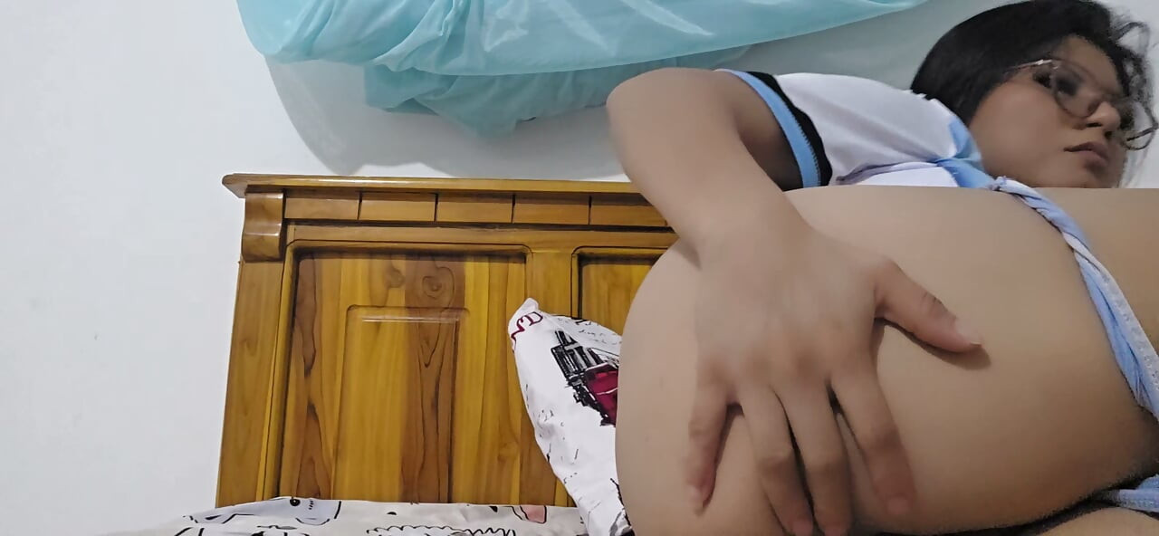 I MASTURBATE WITH MY BROTHER-IN-LAW TOUCHING MY BOOBS