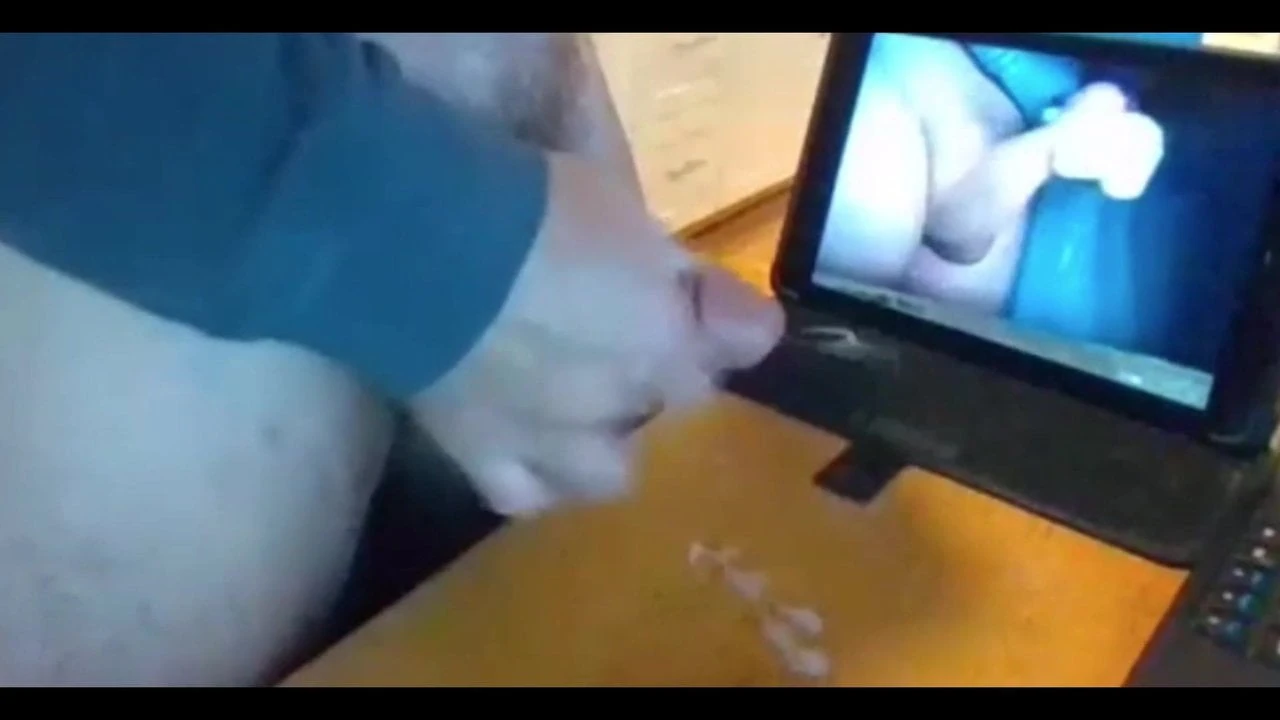 2 cazzi che si masturbano e orgasmi online - enormi sborrate