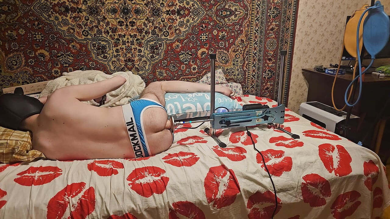 Horny Sasha Earth Stretches Tight Hole Fuck Machine