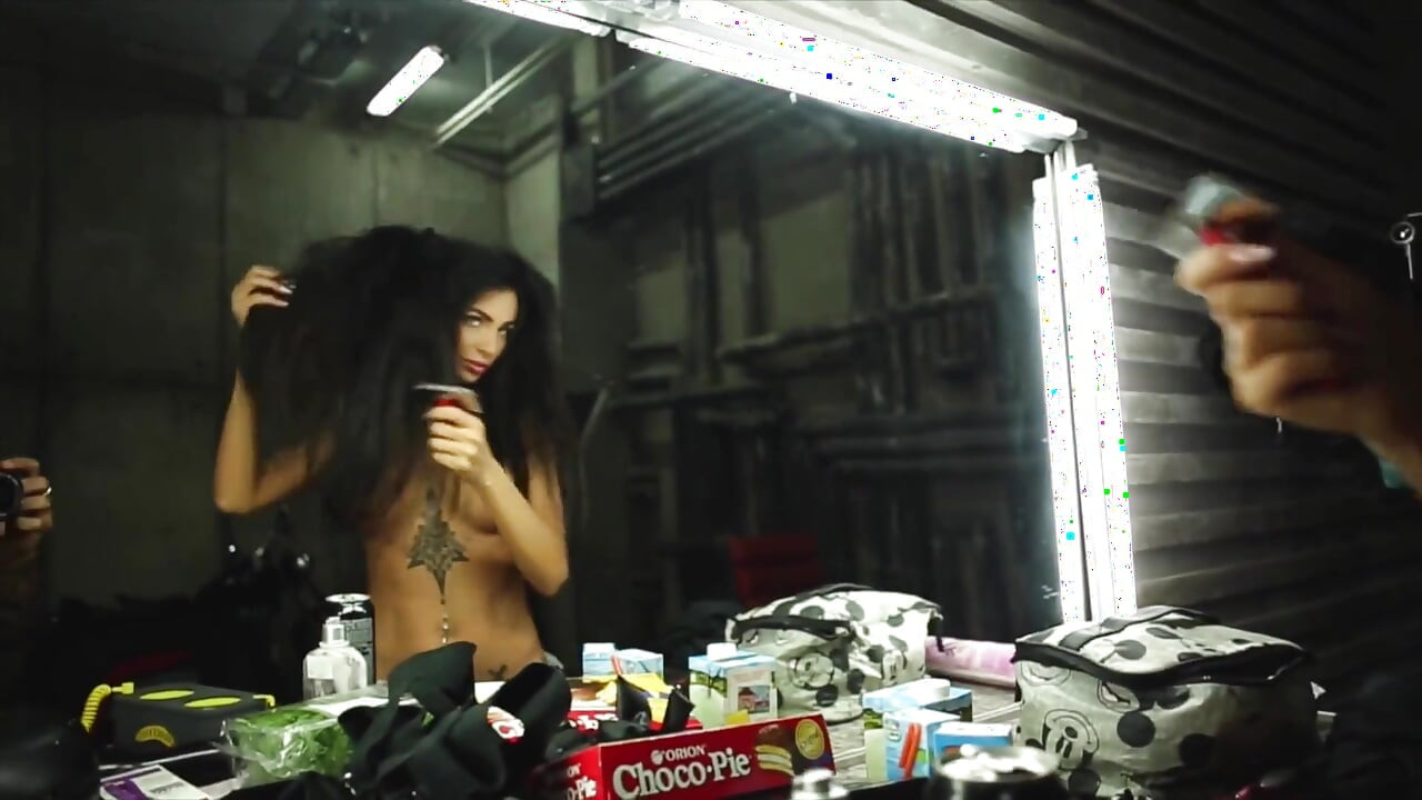 Sunnyq Video Release Stasyq 240