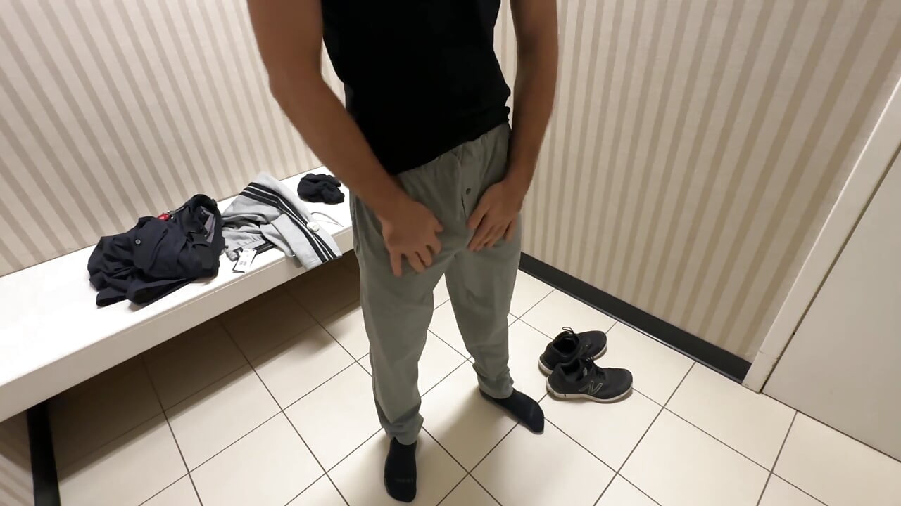 Fitting Room Manager Deep Throating Boss in the Fitting Room Big 8 Inch Dick