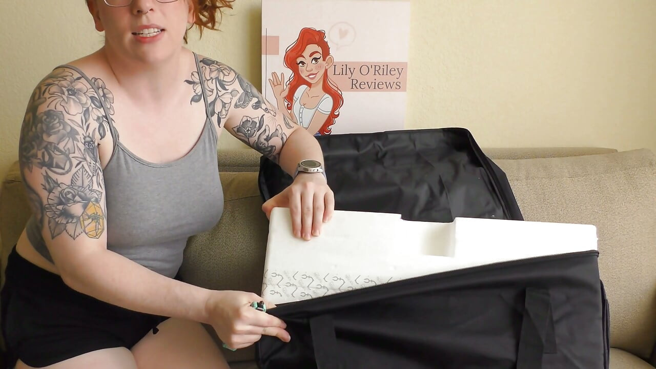 Tantalys britney 2.0 Torso Doll Unboxing & NSFW review