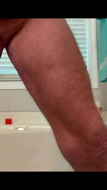 Epic moment from "Uncut takes a Bath"