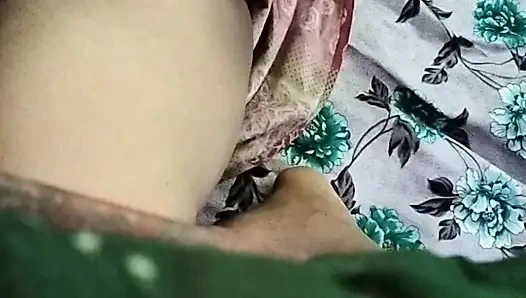 Bandab'ın amını kurtarıyor, sonra sikişiyor