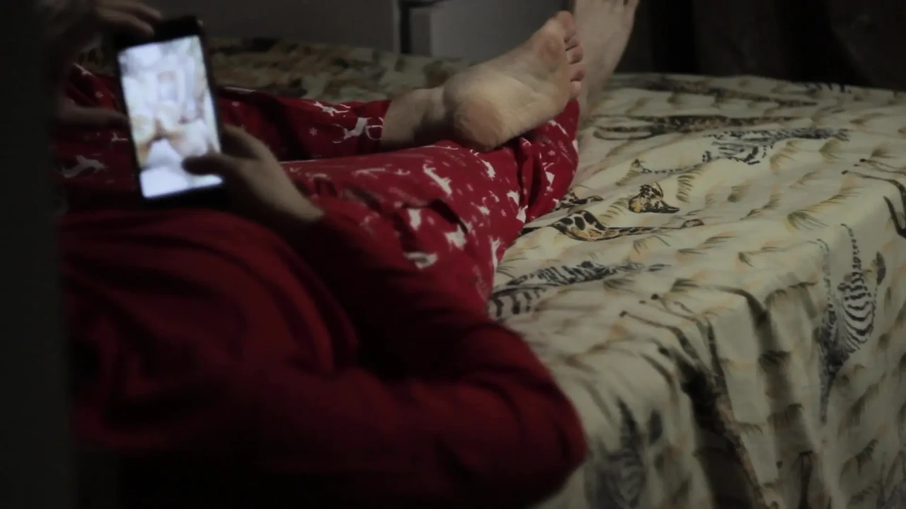 The guy got turned on by looking at vintage drawings of women's butts