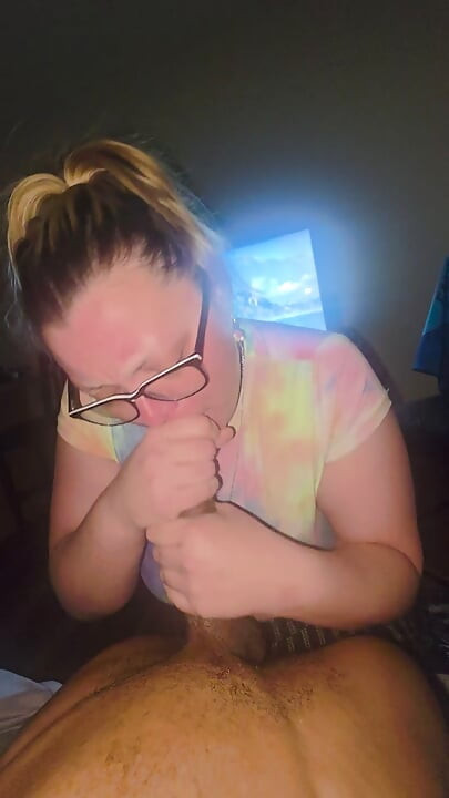 Snow bunny worships his big black cock
