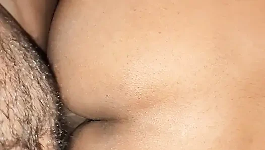 Bhabhi ji ki chunt ko lund se ragad ragad kar chudai ki