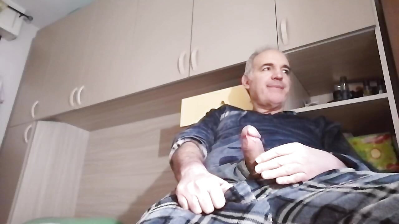 把你的屁股給我，我想幹你！
