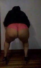 Step Mom twerk thotz