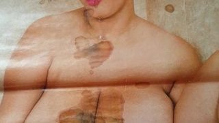 Masturbare din nou peste sex porno comun cu țâțe uriașe