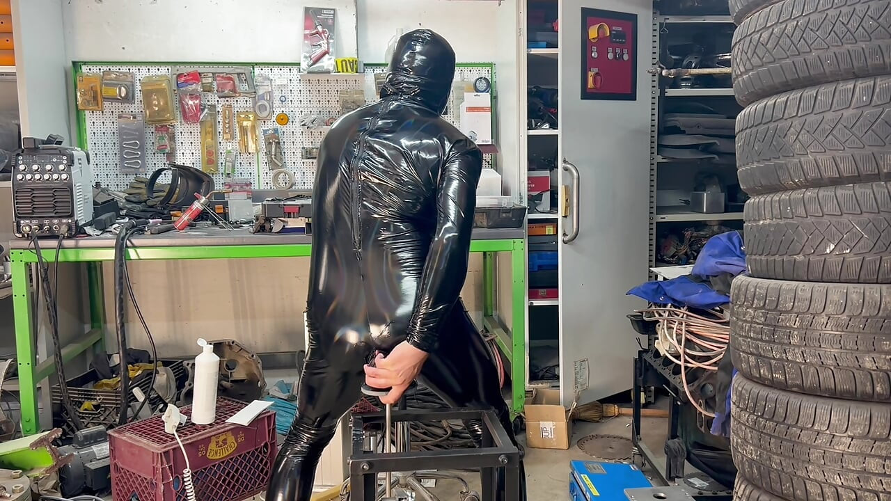 Garage Gimp Fucking machine Bam Dildo + 7.6 cm 40cm Long monster