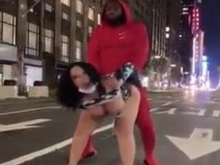 Sexo en la calle