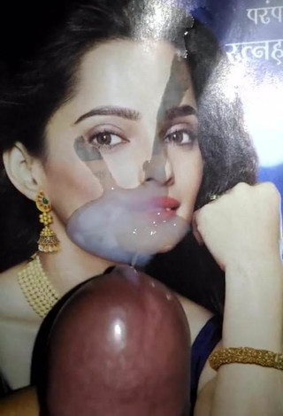 Cum homenaje en priya bapat